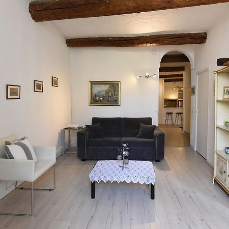 Great Flat In The Old Town Up To 4 Appartamento Nizza Esterno foto
